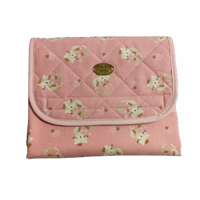 Μικρή αλλαξιέρα ταξιδιού “Γατούλα”